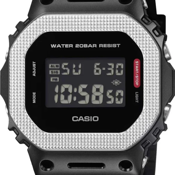 Оригинальные наручные часы Casio GM-5600BM-1E